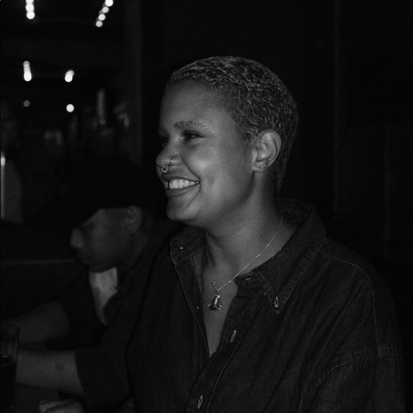 Meet your Posher, Kaela - Picture 1 of 1